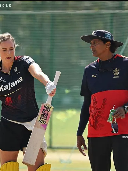 A moment of discussion with Ellyse Perry during a net session with RCB. Working with world-class athletes is a process of collaborative learning, where we constantly push the boundaries of skill and performance.