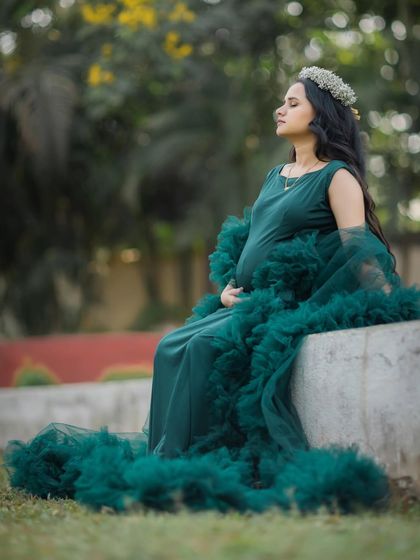 Solo Maternity Portraits photo 27