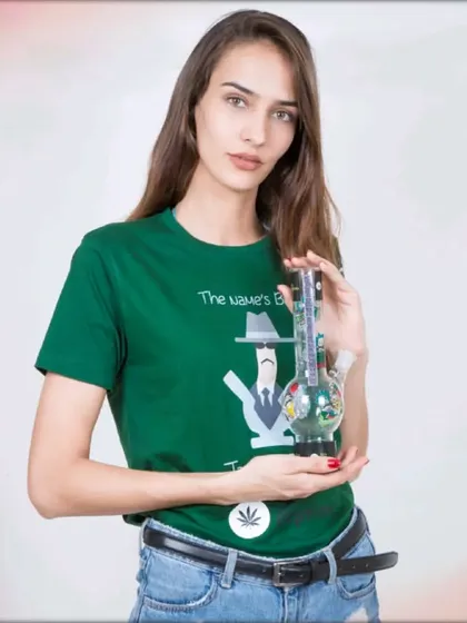 This image is from a commercial shoot for a lifestyle brand, demonstrating my ability to create clean, product-focused visuals for e-commerce. The studio lighting and simple background ensure the branded t-shirt and product are the main focus.