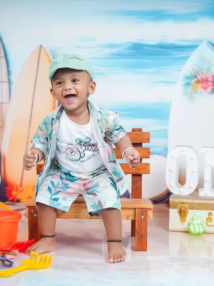 Another wonderfully expressive shot from the beach birthday session. His happiness is contagious.