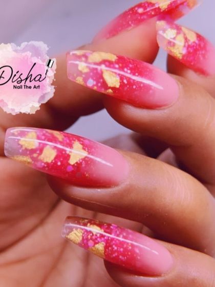 A vibrant pink ombre set with encapsulated gold foil and glitter for a jelly-like effect.