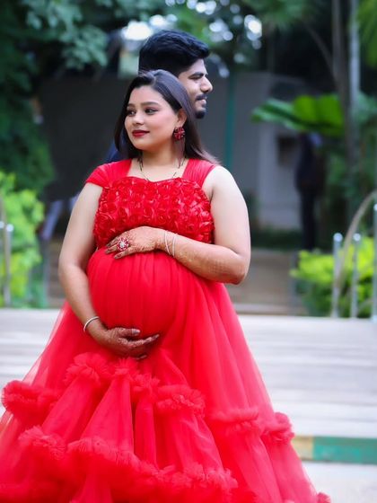 Costume Bank - Photoshoot & Videography Packages Maternity & Family Portraits photo 56