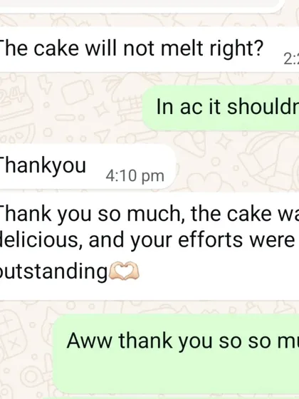 "Thank you so much, the cake was delicious, and your efforts were outstanding." A lovely message for our two-tier chocolate light-up cake.