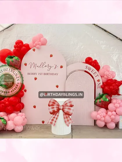 A sweet and rustic take on the strawberry theme, with a gingham bow and a "Sweet One" sign.