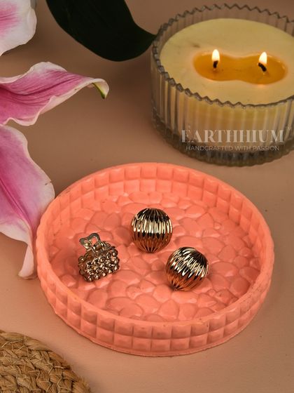 Eco-Friendly Jesmonite Decor photo 12