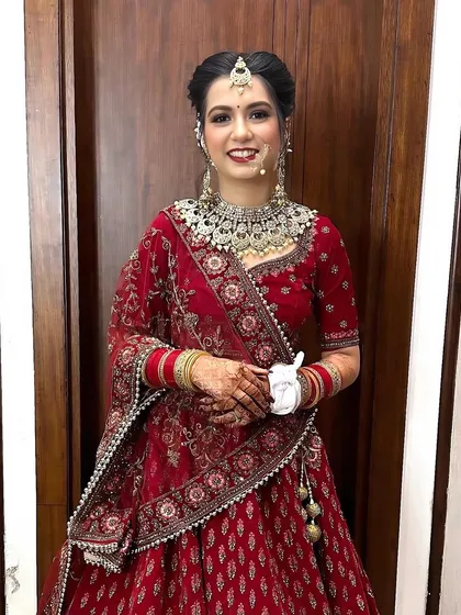A happy bride is the prettiest bride. Her smile says it all, and I am so glad I could make her feel beautiful on her wedding day.