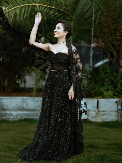 Maya Designer Studio - Custom Bridal & Occasion Wear Bespoke Gowns & Anarkalis photo 4