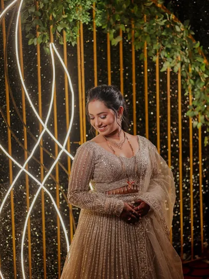 A candid, elegant portrait of the bride.
