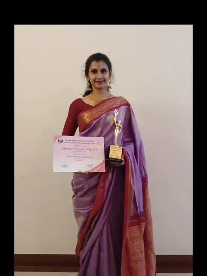 I was honored to receive the Social Woman Entrepreneur Award from the Federation of Karnataka Chamber of Commerce and Industry (FKCCI) for my work in the arts.