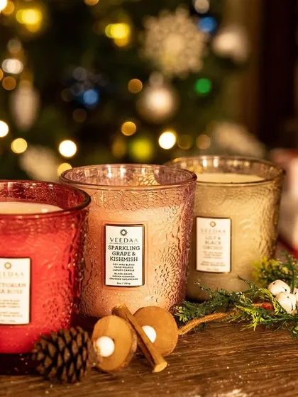 A curated selection from our extensive product portfolio, showcasing the diverse range of fragrances, colors, and designs we offer. Each image highlights the beauty and versatility of our candles, diffusers, and gift sets.