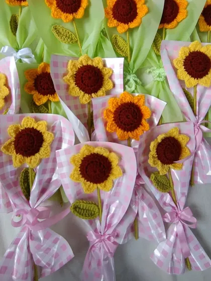 Individually wrapped single sunflowers, another great option for retail.