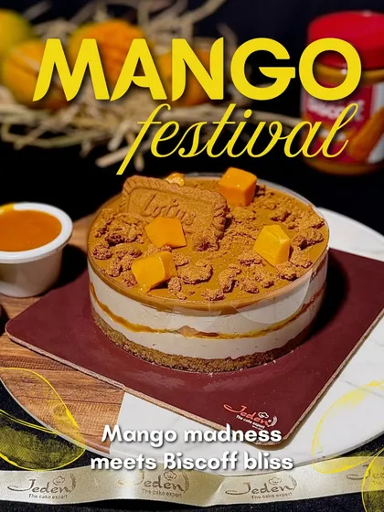 Our Mango Festival special, this cake combines the tropical madness of mango with the blissful crunch of Biscoff. Layers of creamy cheesecake, mango filling, and Biscoff crumble make this a truly unforgettable dessert.