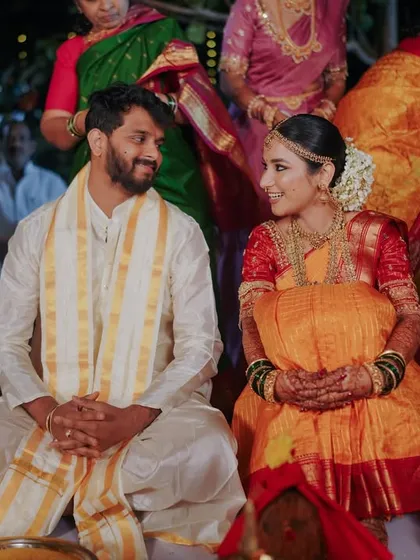 More moments from Vaishnavi's magical South Indian wedding. The traditional attire and rituals are always so inspiring, and I loved creating a look that honored her heritage while keeping it fresh and modern.