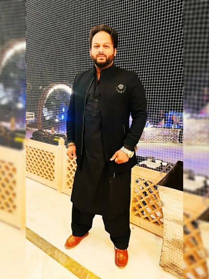 Behind the Scenes & Artist Collaborations photo 25