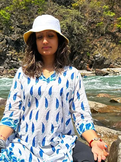 A moment of quiet contemplation by the water. Connecting with the elements is a core part of my retreats, helping to ground our energy and deepen our meditation practice.