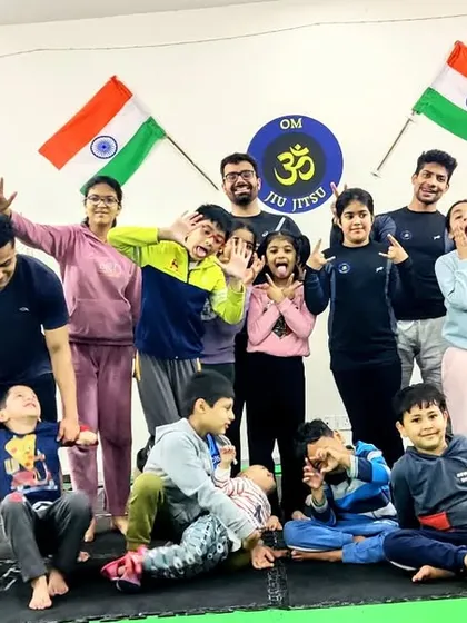 The team having some fun after a tough Sunday training session. It's all about balance.