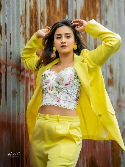 Acchu - Portrait & Fashion Photography Outdoor Portraits: Natural & Environmental photo 11