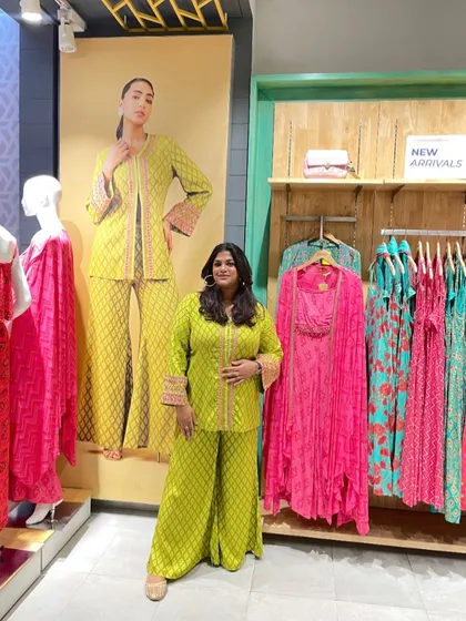 As a fashion expert for brands like Global Desi, I get to dive deep into new collections. Here I am at a styling event for the 'Albeli' collection, showing clients how to wear the latest trends in a way that feels authentic to them.