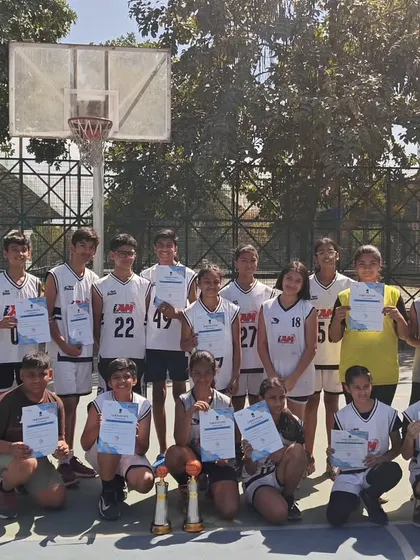 Our U-14 girls' team taking first place and the boys' team taking second at the District Basketball Tournament. A fantastic result for the academy.
