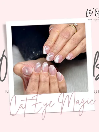 Mesmerizing and magnetic. This white cat eye design creates a soft, pearlescent shimmer that moves with the light, offering a unique and elegant finish.