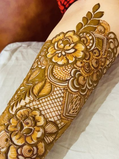 Z4 Studios - Bridal & Wedding Henna Signature Floral Bridal Henna photo 63