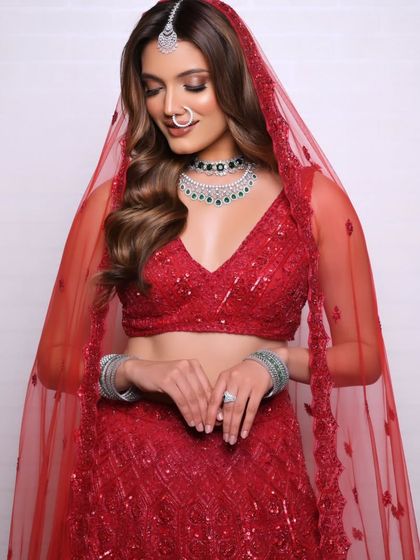 Signature Bridal Looks photo 45