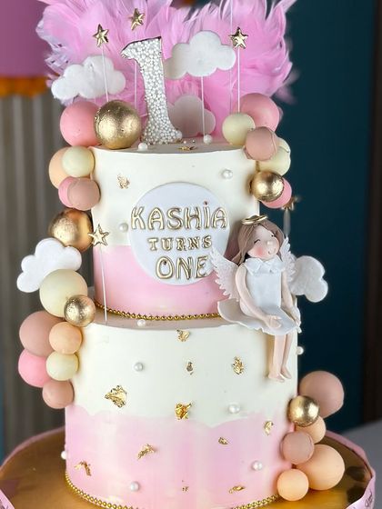 L'amour Sugar - Bespoke & Designer Cakes Magical Cakes for Little Ones photo 56