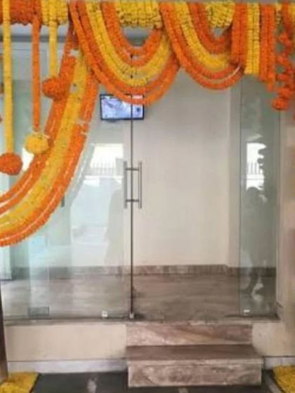 Shanaya Decorations - Wedding & Pre-Wedding Decoration Elegant Reception Stages & Entryways photo 10