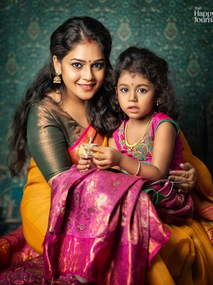 Pooja - Kids & Family Photography The Parent's Embrace photo 39