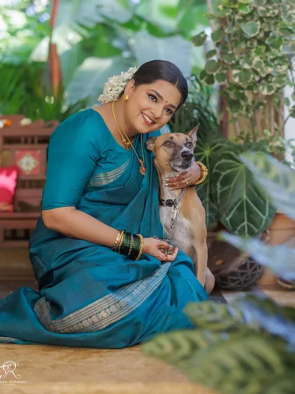 My heart melts for moments like these. Including your furry family members makes your wedding photos even more personal and special. This is one of my favorite bridal portraits ever, taken at a cozy home wedding in Goa.