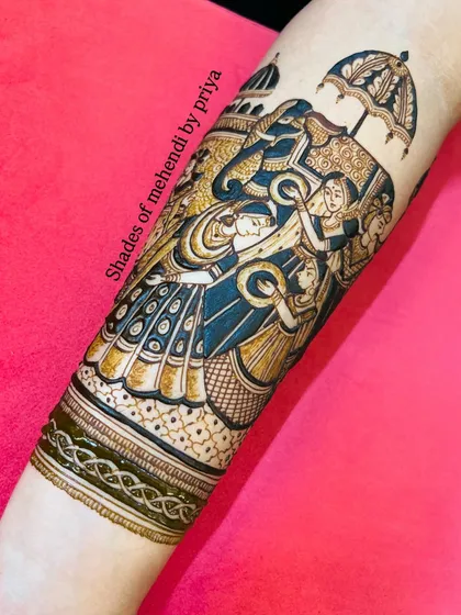 The royal procession scene coming to life with detailed shading and fill work. The contrast between the dark and light henna creates depth and movement.