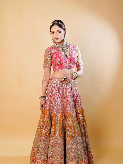 Traditional Phera Looks photo 21