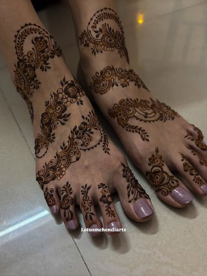 Lotus Mehendi Arts - Bridal & Occasion Mehendi Artistry for Feet photo 15