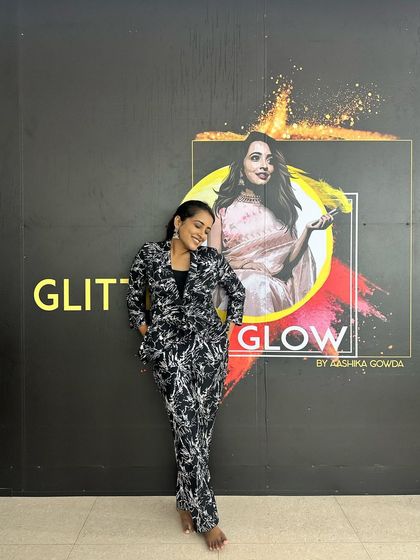 Aashika Gowda - Makeup Courses & Workshops Welcome to Glitter & Glow photo 7