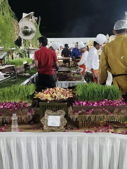 Elaborate Salad Bars photo 13