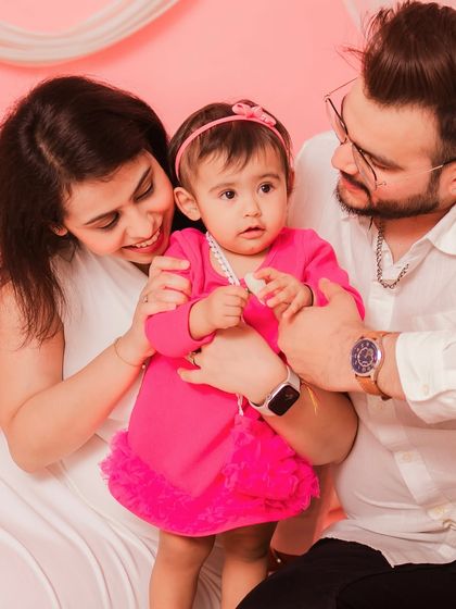 Heartwarming Family & Sibling Portraits photo 81