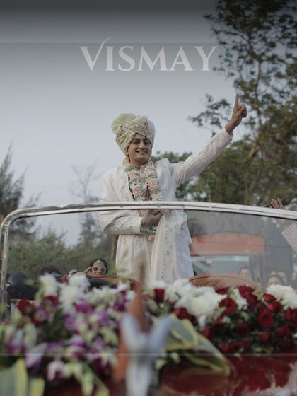 Unforgettable Entries & Baraats photo 23