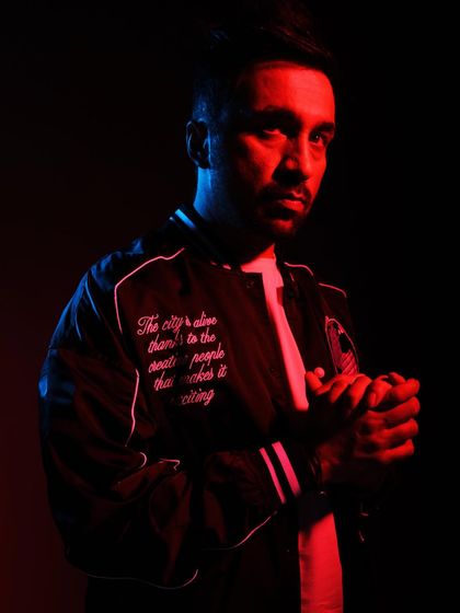 The Artist: Portraits & Press photo 12