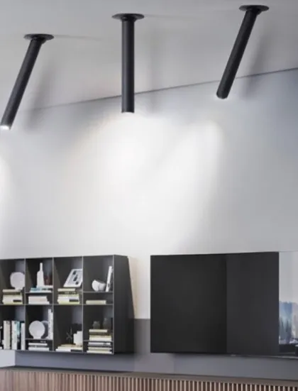 The Dyno Long is a surface-mounted spotlight with a sleek, cylindrical design. It's perfect for spaces with high ceilings or for adding a minimalist architectural element while highlighting specific areas.