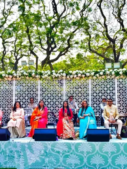 My full team of singers and musicians on stage, ready to create a magical and melodic atmosphere for the wedding phere.