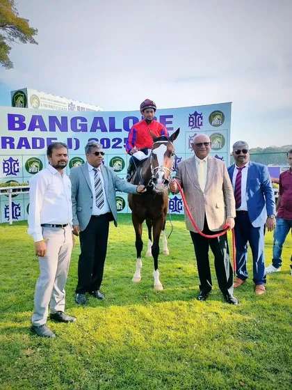 'Prana', the champion of The Coromandel Gromor Commemoration Trophy.