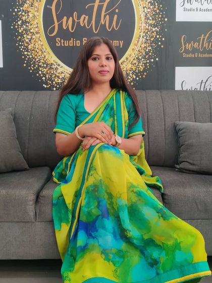 Another moment from a teaching session. I believe a teacher's energy is infectious, and my saree is part of my positive vibe.