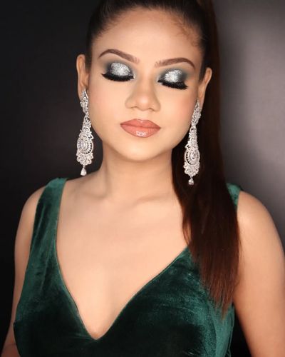 Professional Makeup Artist Course