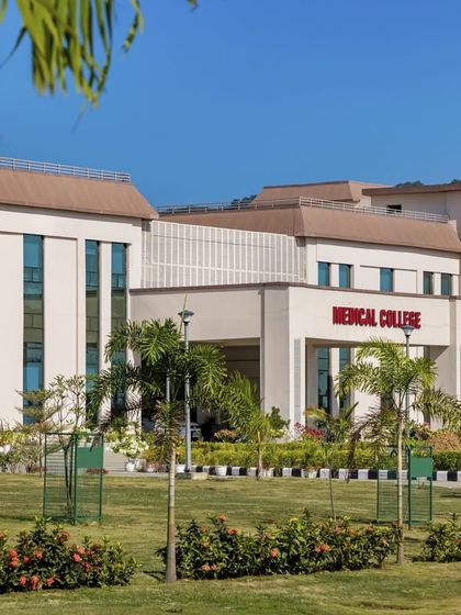 Creative Designer Architects - Healthcare Architecture And Design Large-Scale Campuses: Integrated Medical Ecosystems photo 8