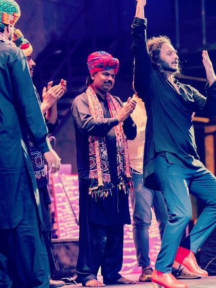 A solo dance moment during the 'Flamenco Folk Gypsy Caravan' show.