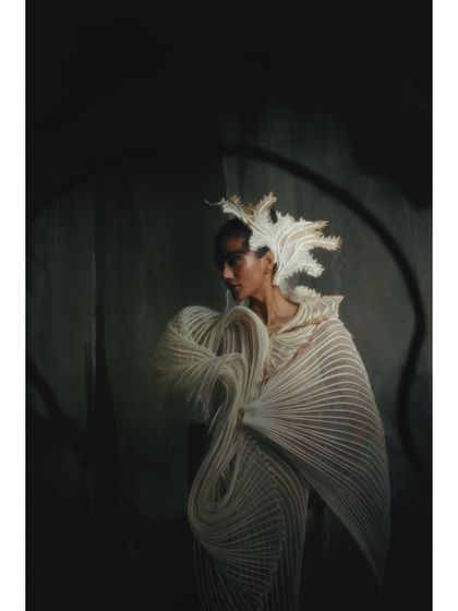 Couture Campaigns: Sculptural Forms photo 10