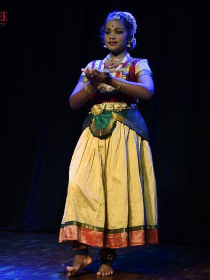 DivnDee - Dance Classes The Art of Bharatanatyam photo 14