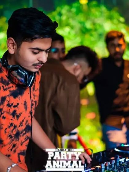 Kuldeep Parmar - Private & Corporate Event DJ Behind the Console photo 7