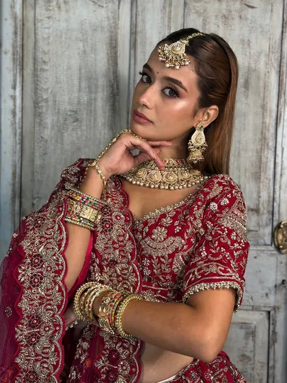 A closer look at the details of this bridal glam. Notice how the contoured features and defined eyes stand out, creating a look that is both soft and powerful.