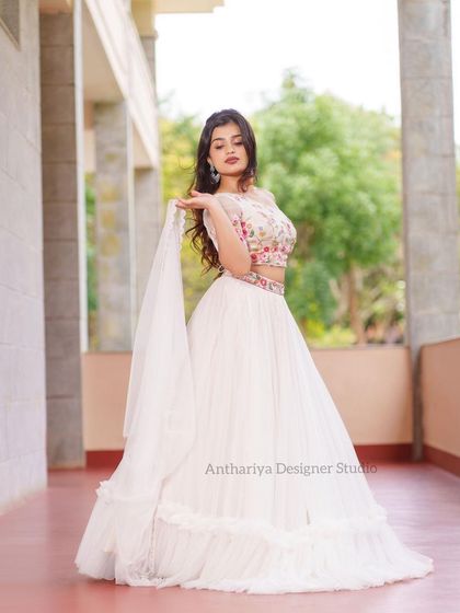 Anthariya Rentals - Gown & Contemporary Wear Rental Lehengas for Every Occasion photo 70